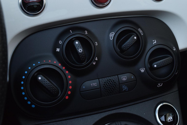 Fiat 500C 1.4 T-Jet Abarth 595 70th Anniversary