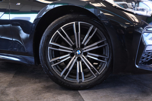BMW 3 Serie Touring 320i M-Sport Business Edition Climate/Cruise Navi PDC NAP!