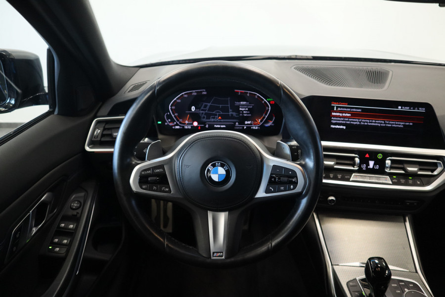 BMW 3 Serie Touring 320i M-Sport Business Edition Climate/Cruise Navi PDC NAP!