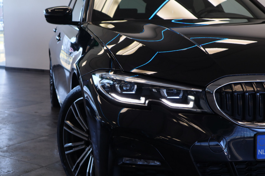 BMW 3 Serie Touring 320i M-Sport Business Edition Climate/Cruise Navi PDC NAP!