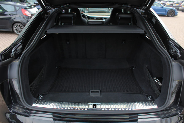 Audi e-tron Sportback 55 quattro edition 95 kWh / Full option! / Panoramadak / Camera / Head-up / RS Seats / 21'' / Luchtvering / Matrix LED / B&O / ACC / Stoelverwarming