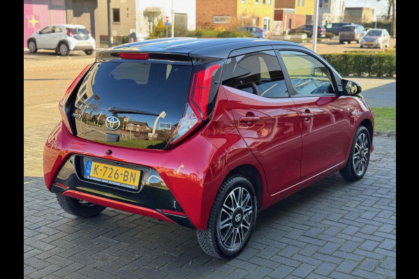 Toyota Aygo 1.0 VVT-i 72pk x-shift 5D x-clusiv | Apple CarPlay, Lichtmetalen velgen, meest luxe, Nieuw geleverd!