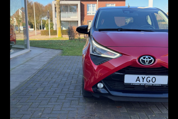 Toyota Aygo 1.0 VVT-i 72pk x-shift 5D x-clusiv | Apple CarPlay, Lichtmetalen velgen, meest luxe, Nieuw geleverd!
