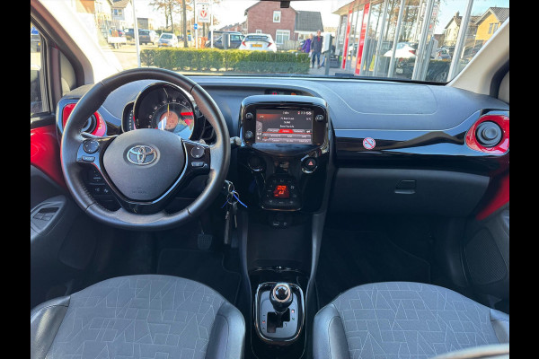 Toyota Aygo 1.0 VVT-i 72pk x-shift 5D x-clusiv | Apple CarPlay, Lichtmetalen velgen, meest luxe, Nieuw geleverd!
