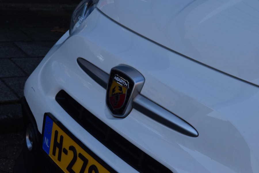 Abarth 500C 1.4 T-Jet 595 70th Anniversary