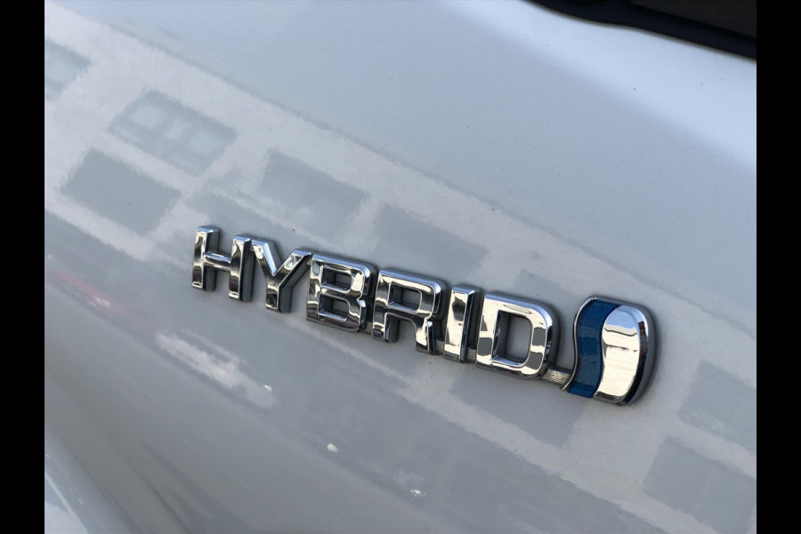 Toyota C-HR 2.0 Hybrid 184pk First Edition | JBL, Navigatie, Stoelverwarming, Apple CarPlay/Android Auto, Parkeersensoren, Blind Spot