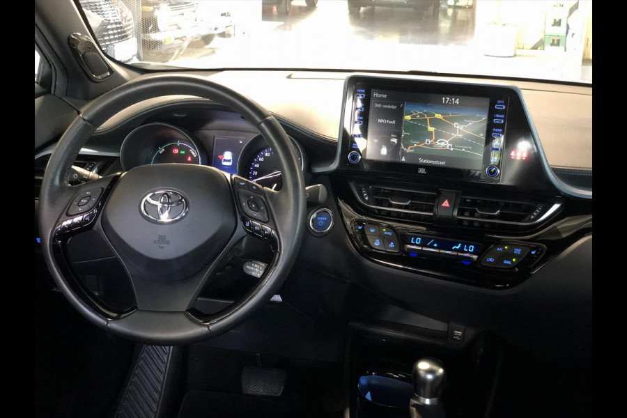 Toyota C-HR 2.0 Hybrid 184pk First Edition | JBL, Navigatie, Stoelverwarming, Apple CarPlay/Android Auto, Parkeersensoren, Blind Spot