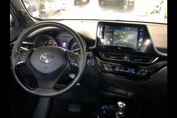 Toyota C-HR 2.0 Hybrid 184pk First Edition | JBL, Navigatie, Stoelverwarming, Apple CarPlay/Android Auto, Parkeersensoren, Blind Spot