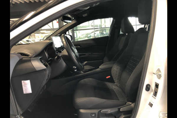 Toyota C-HR 2.0 Hybrid 184pk First Edition | JBL, Navigatie, Stoelverwarming, Apple CarPlay/Android Auto, Parkeersensoren, Blind Spot