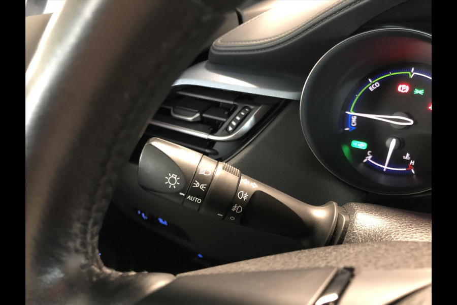Toyota C-HR 2.0 Hybrid 184pk First Edition | JBL, Navigatie, Stoelverwarming, Apple CarPlay/Android Auto, Parkeersensoren, Blind Spot