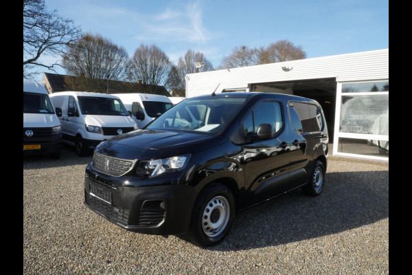 Peugeot e-Partner Premium 50 kWh, 136KW, L1, Airco, Accu 100% 2 x Schuifdeur, Auto verkeerd in nieuwstaat