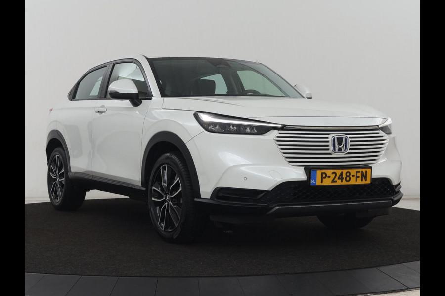 Honda HR-V 1.5 e:HEV Elegance | Stoelverwarming | Adaptive cruise | Carplay | Camera | File Assistent | 18'' | Full LED | Navigatie | Keyless