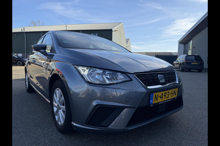Seat Ibiza 1.0 TSI FR Business Intense AUTOMAAT | NAVIGATIE | CRUISE | COMPLEET ONDERHOUDEN | RIJKLAAR GELEVERD MET 12 MND BOVAG GARANTIE |