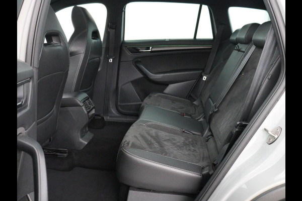 Škoda Kodiaq 1.5 TSI Sportline | Panoramadak | Stoelverwarming | Leder/Alcantara | Camera | Carplay | Sfeerverlichting | Virtual Cockpit | Canton Sound | Navigatie | Keyless | 20'' | Memory | Full LED