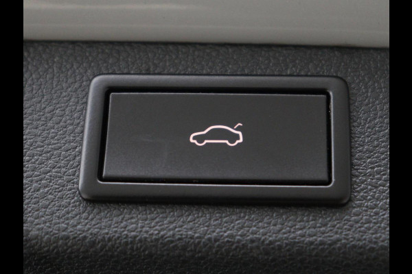 Škoda Kodiaq 1.5 TSI Sportline | Panoramadak | Stoelverwarming | Leder/Alcantara | Camera | Carplay | Sfeerverlichting | Virtual Cockpit | Canton Sound | Navigatie | Keyless | 20'' | Memory | Full LED