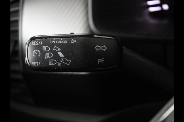 Škoda Kodiaq 1.5 TSI Sportline | Panoramadak | Stoelverwarming | Leder/Alcantara | Camera | Carplay | Sfeerverlichting | Virtual Cockpit | Canton Sound | Navigatie | Keyless | 20'' | Memory | Full LED