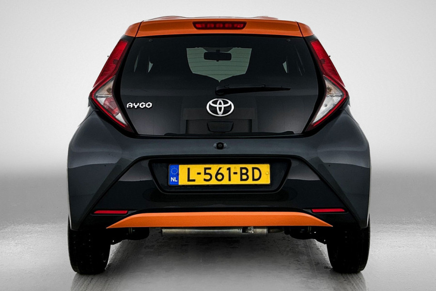 Toyota Aygo 1.0 VVT-i x-JBL (NL-auto, NAP, Goed OnderH, Carplay/ Android, Camera, Cruise Con, Climate Con, Etc)