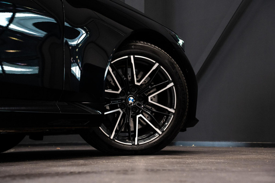 BMW 5 Serie Touring M5 *Bowers & Wilkins / Carbon-interieur / Stoelventilatie / Panorama / Memory / Keyless / Surround-View*