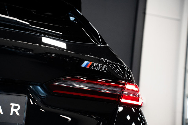 BMW 5 Serie Touring M5 *Bowers & Wilkins / Carbon-interieur / Stoelventilatie / Panorama / Memory / Keyless / Surround-View*