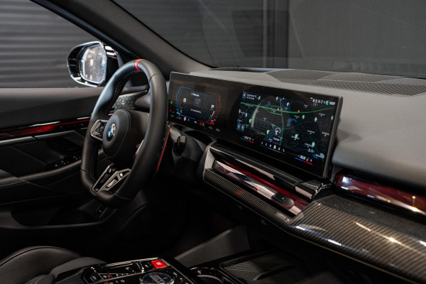BMW 5 Serie Touring M5 *Bowers & Wilkins / Carbon-interieur / Stoelventilatie / Panorama / Memory / Keyless / Surround-View*