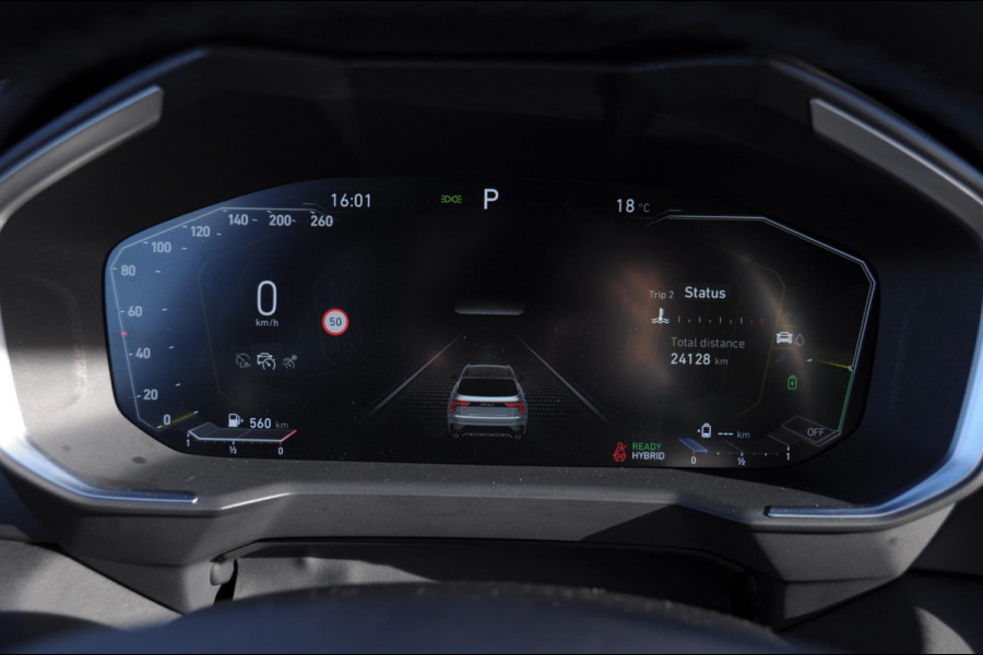 Lynk & Co 01 1.5 Lynk & Co 01 / 360 Camera / Adaptieve cruise control / Elektrische stoelen / BLIS / Stoelverwarming / Elektrische achterklep / Climate control / Parkeersensoren met camera / Regensensor / Keyless entry /