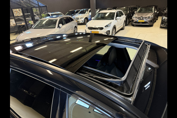 Mercedes-Benz C-Klasse Estate 300 e Luxury Line | Panoramadak | Sfeerverlichting | Elektr. trekhaak | Carplay | Burmester | Adaptive cruise