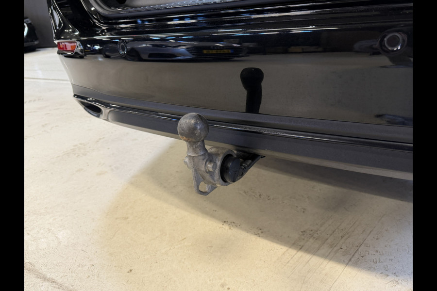 Mercedes-Benz C-Klasse Estate 300 e Luxury Line | Panoramadak | Sfeerverlichting | Elektr. trekhaak | Carplay | Burmester | Adaptive cruise