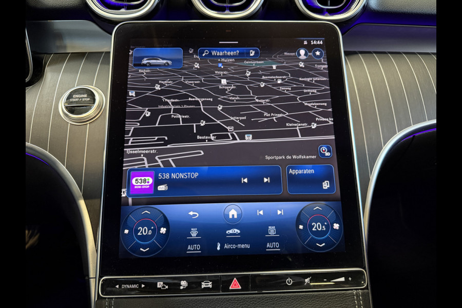 Mercedes-Benz C-Klasse Estate 300 e Luxury Line | Panoramadak | Sfeerverlichting | Elektr. trekhaak | Carplay | Burmester | Adaptive cruise