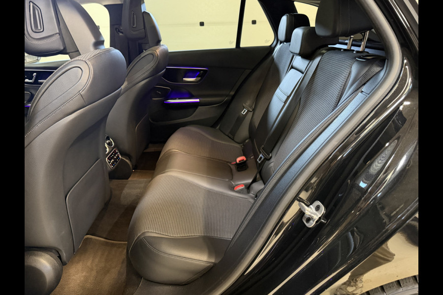 Mercedes-Benz C-Klasse Estate 300 e Luxury Line | Panoramadak | Sfeerverlichting | Elektr. trekhaak | Carplay | Burmester | Adaptive cruise