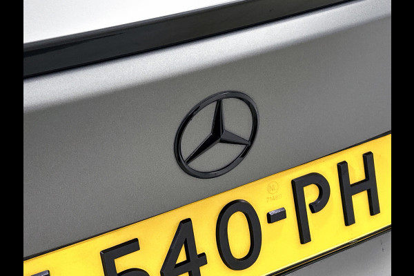 Mercedes-Benz A-Klasse 250 e Business Solution AMG Limited (Deal OnderH, Panorama, Memory Stoelen, SfeerV, Carplay, Navi, Etc)