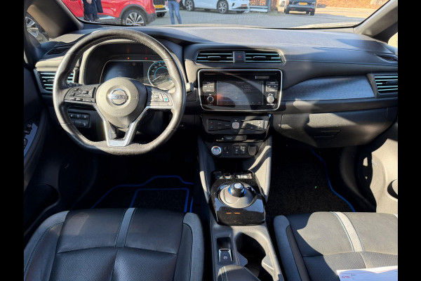 Nissan Leaf Tekna 40 kWh SOH 91%| WARMTEPOMP | BOSE AUDIO | STUUR + STOELVERWARMING VOOR EN ACHTER  | LEDEREN BEKLEDING | 360° CAMERA | DODEHOEKDETECTIE | NETTE COMPLETE AUTO | INCL. 12 MND BOVAG GARANTIE