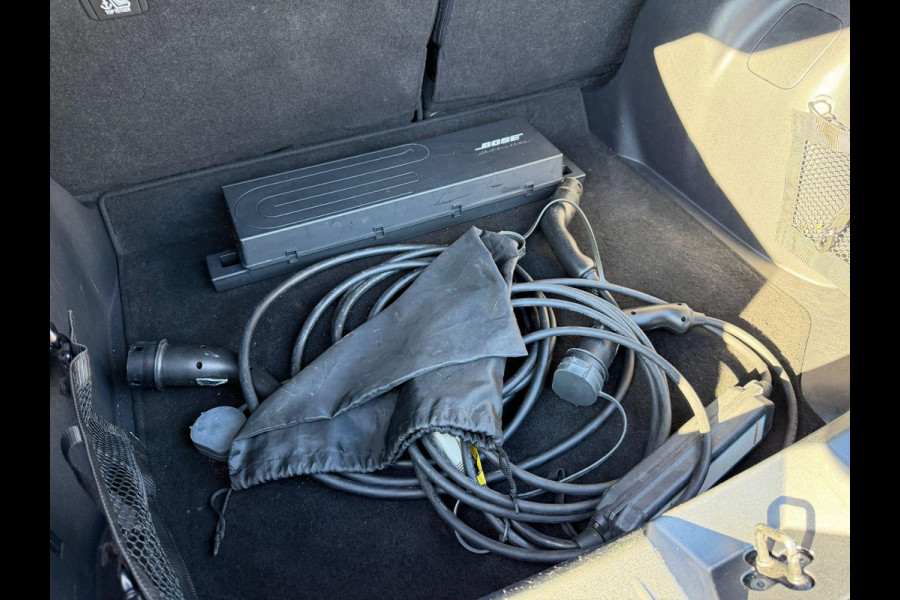 Nissan Leaf Tekna 40 kWh SOH 91%| WARMTEPOMP | BOSE AUDIO | STUUR + STOELVERWARMING VOOR EN ACHTER  | LEDEREN BEKLEDING | 360° CAMERA | DODEHOEKDETECTIE | NETTE COMPLETE AUTO | INCL. 12 MND BOVAG GARANTIE