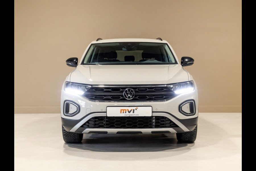 Volkswagen T-Roc 1.5 TSI Goal Edition / 150pk / Stoelverwarming / Dodehoek assistent / Parkeer assistent /