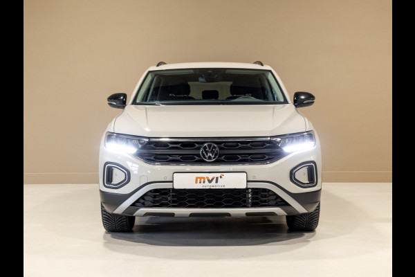 Volkswagen T-Roc 1.5 TSI Goal Edition / 150pk / Stoelverwarming / Dodehoek assistent / Parkeer assistent /