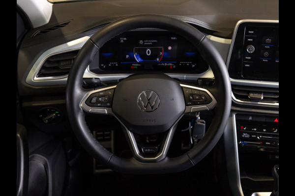 Volkswagen T-Roc 1.5 TSI Goal Edition / 150pk / Stoelverwarming / Dodehoek assistent / Parkeer assistent /