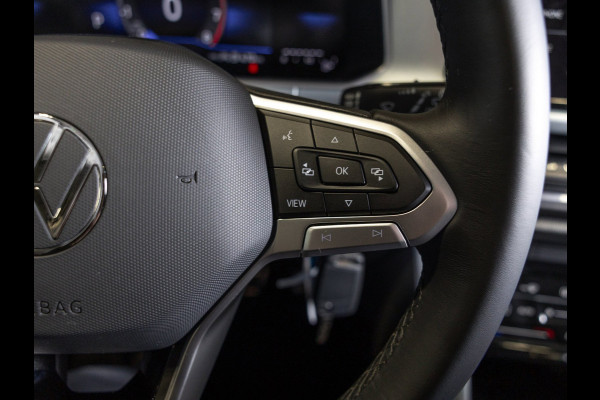 Volkswagen T-Roc 1.5 TSI Goal Edition / 150pk / Stoelverwarming / Dodehoek assistent / Parkeer assistent /