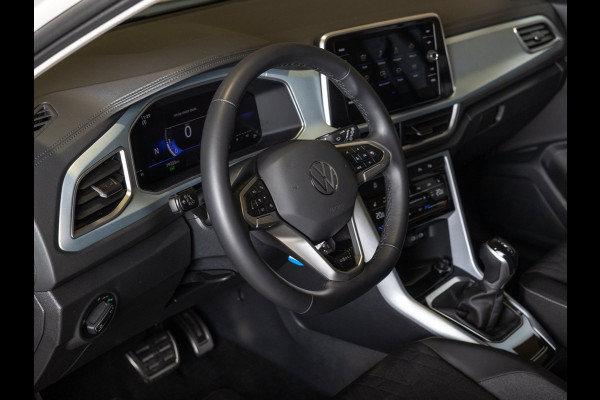 Volkswagen T-Roc 1.5 TSI Goal Edition / 150pk / Stoelverwarming / Dodehoek assistent / Parkeer assistent /