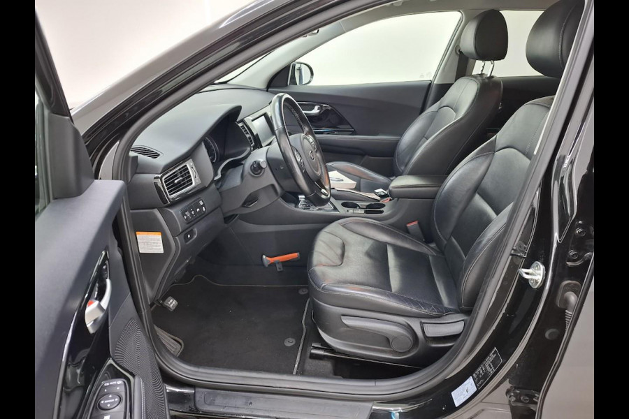 Kia Niro 1.6 GDi Hybrid DynamicPlusLine LEDEREN BEKLEDING CAMERA