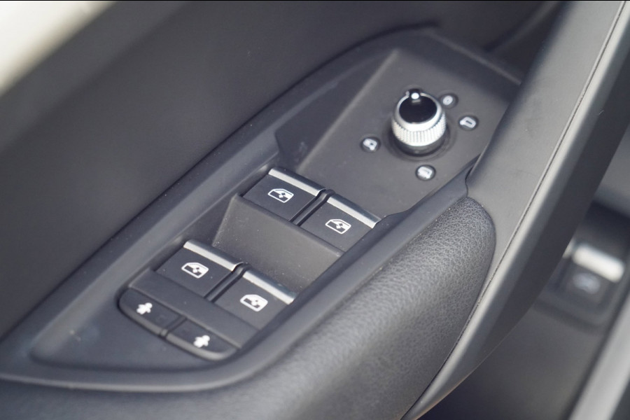 Audi Q5 55 TFSI e quattro Competition / S-Line / Pano / Camera / Head-Up / Side Assist / ACC / Elek. Klep