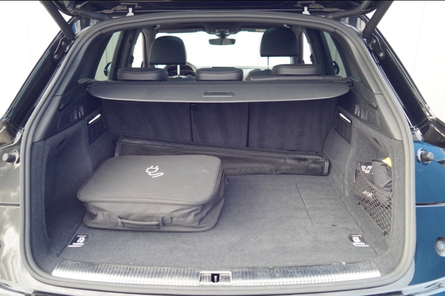 Audi Q5 55 TFSI e quattro Competition / S-Line / Pano / Camera / Head-Up / Side Assist / ACC / Elek. Klep