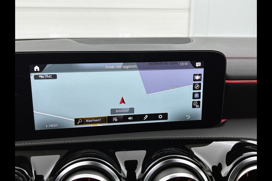 Mercedes-Benz A-Klasse 250 e Business Solution AMG Limited (Goed OnderH, SfeerV, Carplay, Lane Assist, Navi, StoelV, Etc)