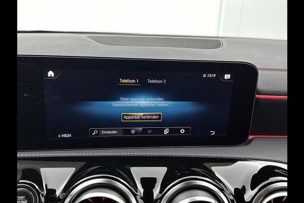 Mercedes-Benz A-Klasse 250 e Business Solution AMG Limited (Goed OnderH, SfeerV, Carplay, Lane Assist, Navi, StoelV, Etc)