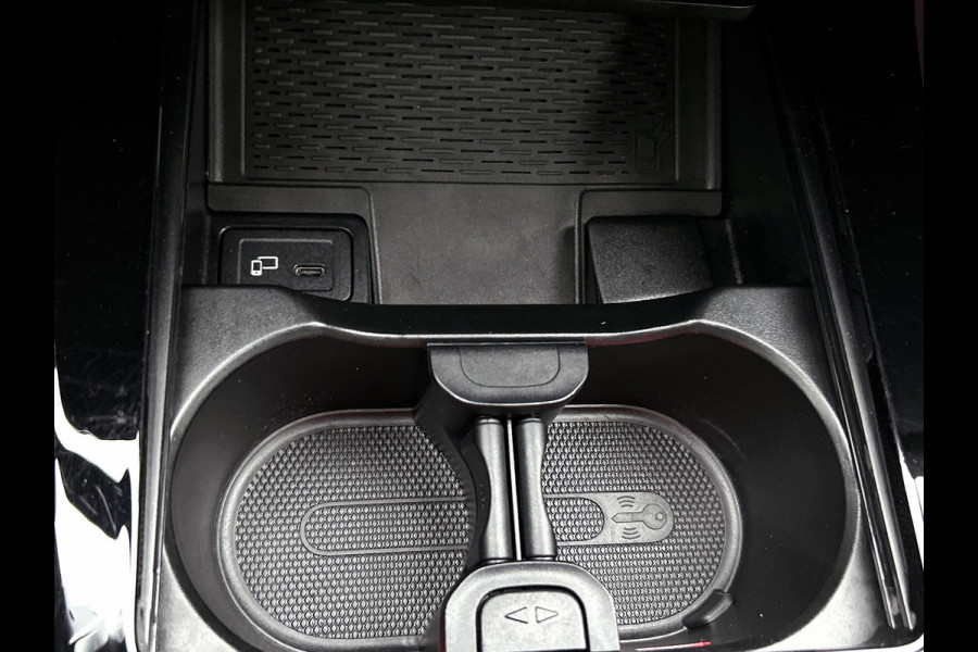 Mercedes-Benz A-Klasse 250 e Business Solution AMG Limited (Goed OnderH, SfeerV, Carplay, Lane Assist, Navi, StoelV, Etc)