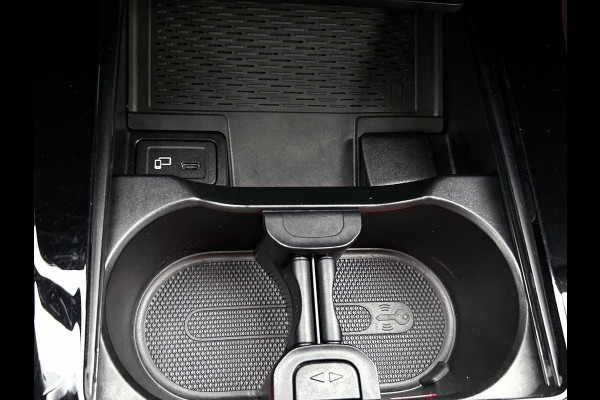 Mercedes-Benz A-Klasse 250 e Business Solution AMG Limited (Goed OnderH, SfeerV, Carplay, Lane Assist, Navi, StoelV, Etc)