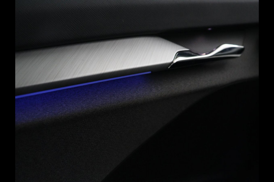Škoda ENYAQ iV 60 | Trekhaak | Carplay | Camera | Half leder | Navigatie | Parkeerhulp | Sfeerverlichting | Cruise control | Full LED | 19'' | Climate control