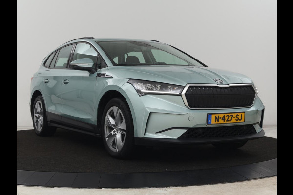 Škoda ENYAQ iV 60 | Trekhaak | Carplay | Camera | Half leder | Navigatie | Parkeerhulp | Sfeerverlichting | Cruise control | Full LED | 19'' | Climate control