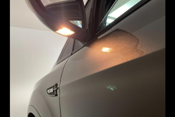 Ford Kuga 1.5 EcoBoost ST Line 150PK AIRCO CLIMA NAVI CRUISE PANO STOELVERW TREKHAAK 2000KG SPOILERS ZWARTE VELGEN NIEUWSTAAT