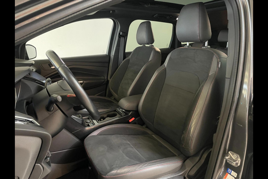Ford Kuga 1.5 EcoBoost ST Line 150PK AIRCO CLIMA NAVI CRUISE PANO STOELVERW TREKHAAK 2000KG SPOILERS ZWARTE VELGEN NIEUWSTAAT