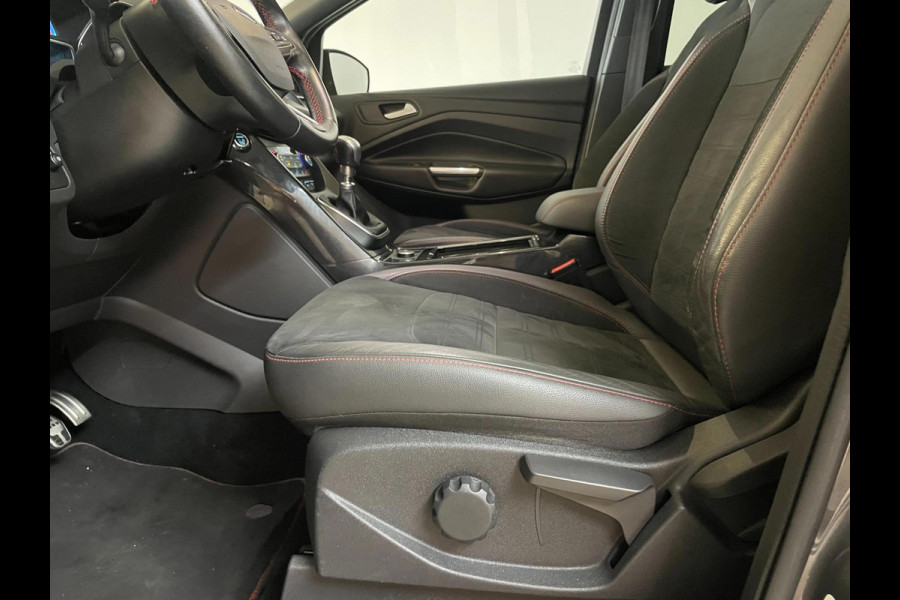 Ford Kuga 1.5 EcoBoost ST Line 150PK AIRCO CLIMA NAVI CRUISE PANO STOELVERW TREKHAAK 2000KG SPOILERS ZWARTE VELGEN NIEUWSTAAT