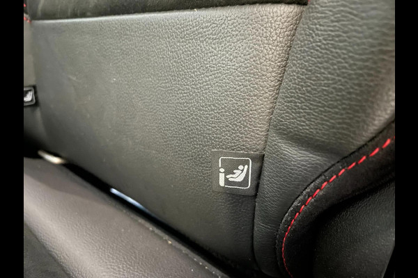 Ford Kuga 1.5 EcoBoost ST Line 150PK AIRCO CLIMA NAVI CRUISE PANO STOELVERW TREKHAAK 2000KG SPOILERS ZWARTE VELGEN NIEUWSTAAT